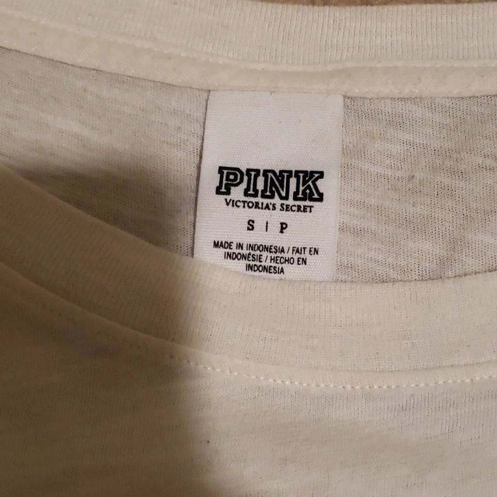 Victoria's Secret PINK Long Sleeve T-Shirt - Picture 3 of 6